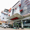 Отель Mangga Dua Hotel Makassar, фото 1