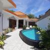 Отель Golden Villa, фото 1