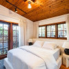 Отель Neptune Place III - Entire Home Beachfront Retreat, фото 11