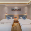 Отель Microtel by Wyndham Lijiang, фото 3