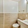 Отель Gorgeous 2BD Next to the Convention Center and Reading Terminal, фото 9