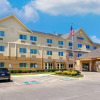 Отель Comfort Suites North Dallas, фото 1