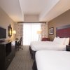 Отель DoubleTree by Hilton Hotel Raleigh Brownstone University, фото 4