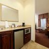 Отель Hampton Inn & Suites Muncie, фото 12