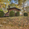 Отель Pet-friendly Cabin - 1 Mi From Fontana Lake!, фото 16