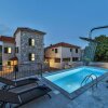 Отель Beautiful Home in Vinisce With Outdoor Swimming Pool, Wifi and Heated Swimming Pool, фото 10