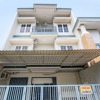 Отель OYO 92479 Pasadena House, фото 12