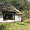 Отель Romantic Bungalow With Dishwasher, Surrounded by Nature в Ренен