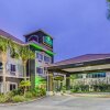 Отель La Quinta Inn & Suites by Wyndham Biloxi, фото 8
