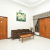 Отель OYO 631 Tjahaja Baroe Residence Syariah, фото 2