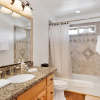 Отель Cozy Lakeview Hideaway #2261, фото 10