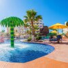 Отель Las Palmas Resort At Sandy Beach Grande 405 2 Bedroom Condo by Redawning, фото 13