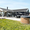 Отель 6 Person Holiday Home in Hjorring, фото 16