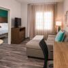 Отель Staybridge Suites Pecos, an IHG Hotel, фото 19
