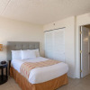 Отель Waikiki Banyan - Ocean View Tower 2 Suite 2310, фото 7