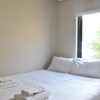 Отель Comfortable 2 Bedroom With Serene Garden, фото 3