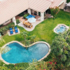 Отель Firefly by Avantstay Spacious Backyard w/ Pool& Hot Tub!, фото 8