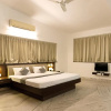 Отель Paramount Suites & Service Apartments, фото 3