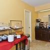 Отель Americas Best Value Inn Midtown Atlanta, фото 4