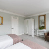 Отель Gorgeous 5 Bed / Sleeps 10 - in Battersea Village, фото 4