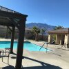 Отель Best Value in Palm Springs for 4 Persons City License146,17751,17753,17754,17755 в Кэсидрал-Сити