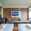 Отель Strategic And Nice Studio Apartment At Suites @Metro, фото 6