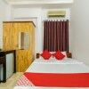 Отель Hoa Cat Guesthouse by OYO Rooms на Острове Фукуоке