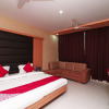 Отель Sapphire Inn By OYO Rooms, фото 17
