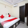Отель OYO Flagship 19770 Hotel Yatrik Inn, фото 5