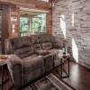 Отель Lucky Bear Lodge - Three Bedroom Cabin, фото 10