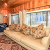 Отель Blue Jay Cabin, фото 4