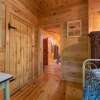 Отель Underlook Cabin-secluded Cabin With Wifi Large Deck Gas Grill Wood Fireplace, фото 18