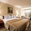 Отель Quality Inn Johnson City в Джонсоне-Сити