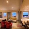 Отель DoubleTree by Hilton Hotel Naha Shuri Castle, фото 26