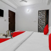 Отель OYO 90151 Relax Inn Plaza, фото 7