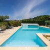 Отель Lush Villa in Gargas with Private Swimming Pool, фото 10