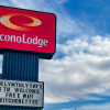 Отель Econo Lodge Motel Village, фото 24