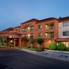 Отель Courtyard by Marriott Brownsville в Браунсвилле