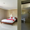Отель RedDoorz near Parangtritis Beach, фото 4