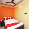Отель OYO 16058 Classic Inn, фото 14
