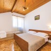 Отель Awesome Home in Sabunike-privlaka With Wifi and 4 Bedrooms, фото 3