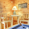 Отель Pigeon Forge Cabin: Premier Location & Hot Tub, фото 19