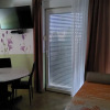 Отель Captivating Apartment 15 Sleeps 4 Guests, фото 2