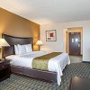 Отель Comfort Inn & Suites Pacific - Auburn, фото 11