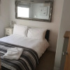 Отель 1 Bed- Drake's Den by Pureserviced, фото 9