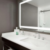 Отель Hilton Woodland Hills / Los Angeles, фото 35