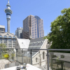 Отель Gorgeous Designer 2 Bedroom in CBD, фото 1