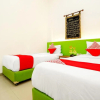 Отель OYO 231 Hotel Andita Syariah, фото 6