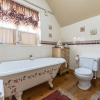 Отель Beautiful Country Cottage for up to 8 People, фото 8