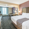 Отель La Quinta Inn & Suites by Wyndham Weatherford OK, фото 25